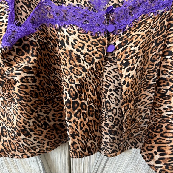 Victoria’s Secret Leopard Print Lace Trim Camisole - Picture 12 of 14